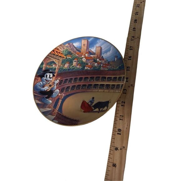 Danbury Mint Betty Boop 2002 Limited Edition “Senorita” Figurine And Plate A2765 - Picture 9 of 11